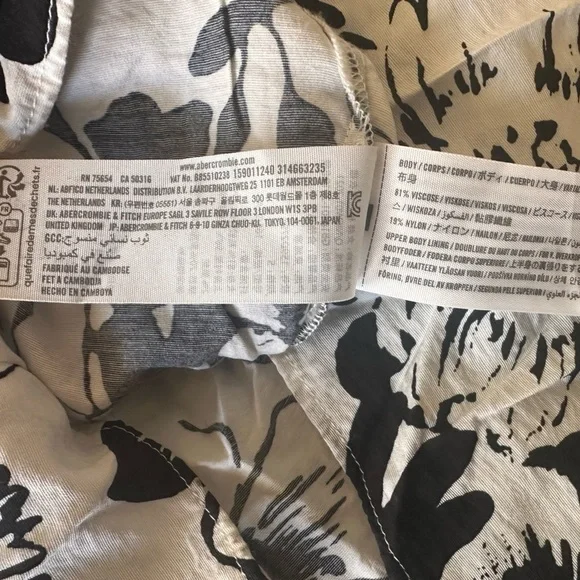 Abercrombie & Fitch Black White Floral Tiered Maxi Dress Size S - Picture 6 of 8